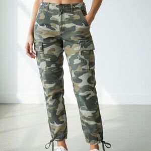 MOTHER Camouflage Cargo Pants
